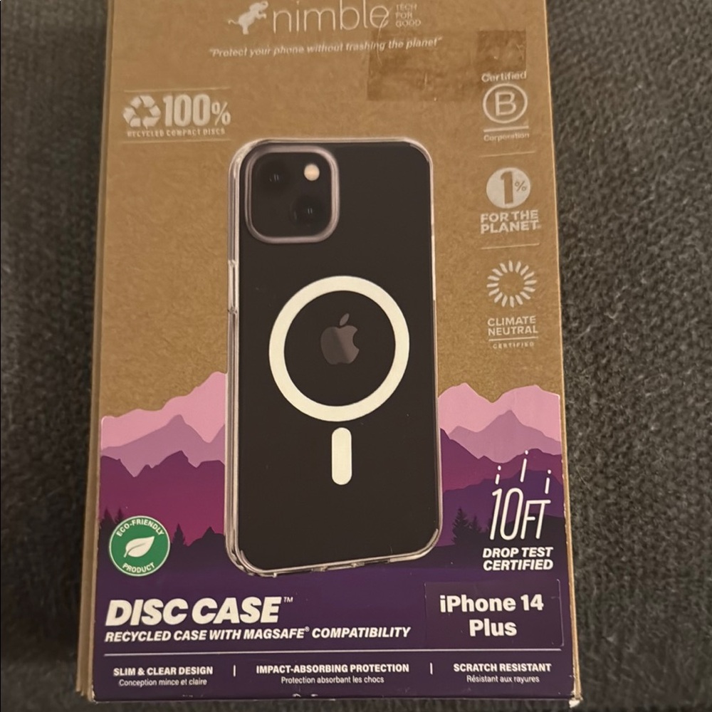 Nimble recycled Disc Case for iPhone 14 Plus with MagSafe compatibility. Clear.